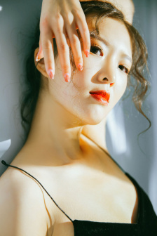 《菊内留香》TXL金银花